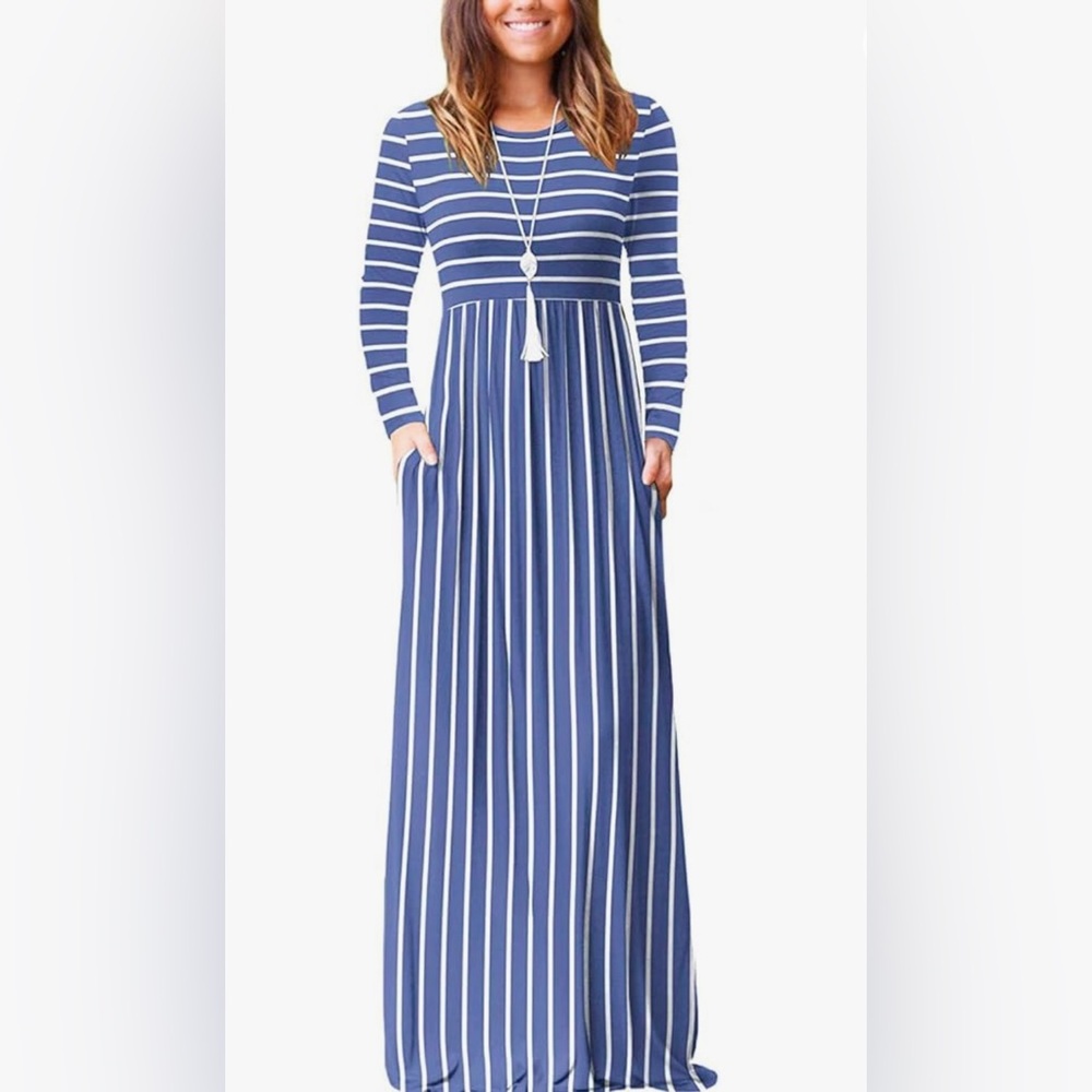 Euovmy: Long Stripped Maxi Dress